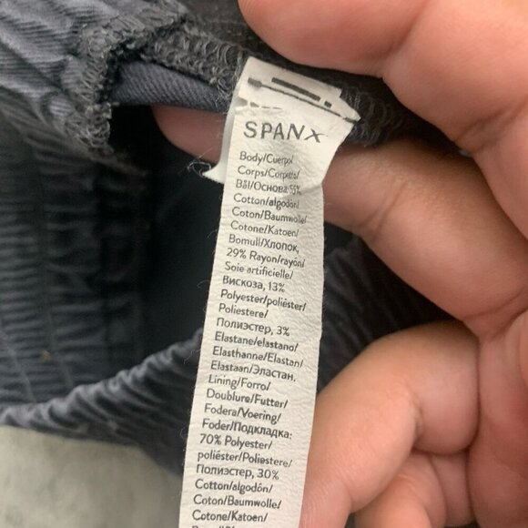Spanx Pants Womens Medium Stretch Mid-Rise Twill Cargo Joggers Gray Pockets - Picture 3 of 13